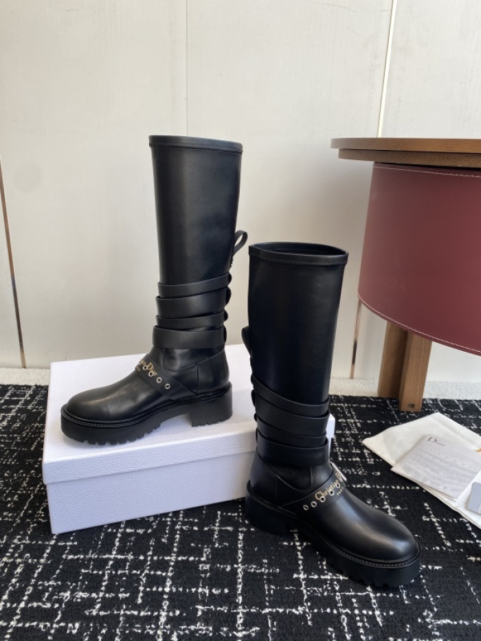 D10R Boots D897-171