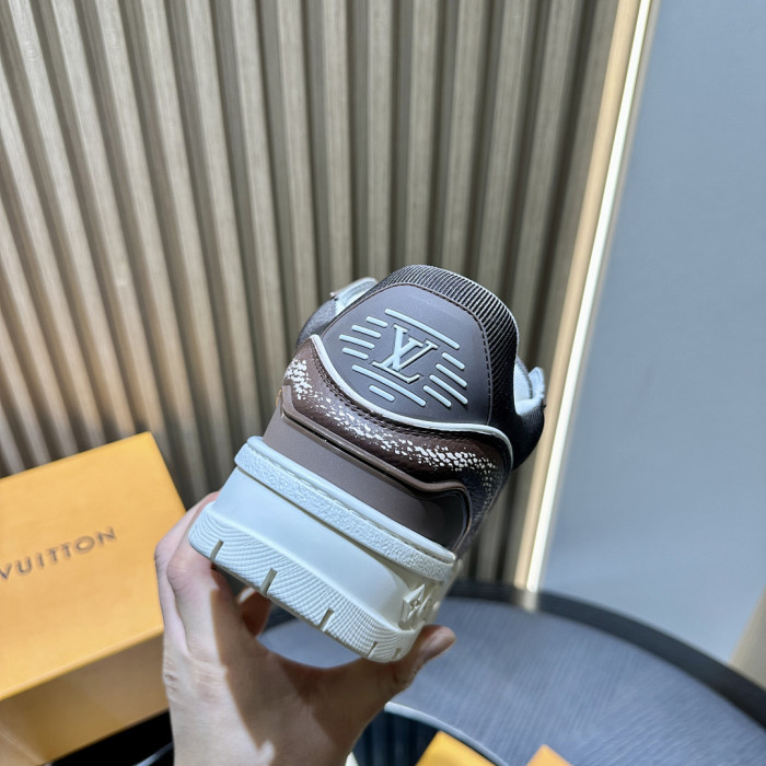 1V TRAINER 1V0425-650