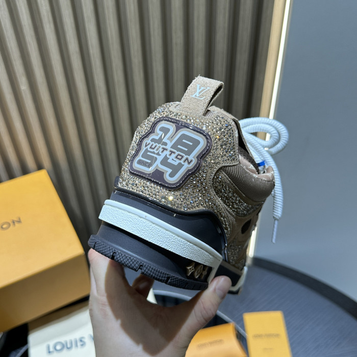 1V SKATE 1V0425-629