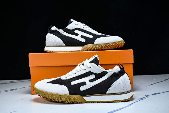 HER*MES SNEAKER HM1028-189
