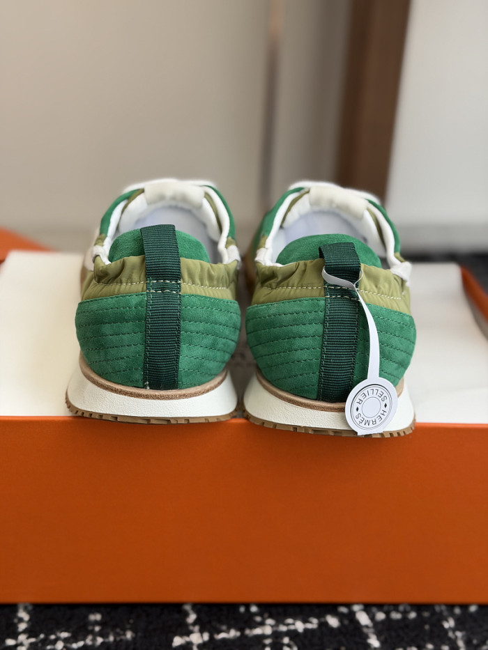 HER*MES SNEAKER HM1028-205