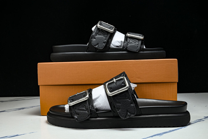 1*V SLIPPERS 11V0107-103