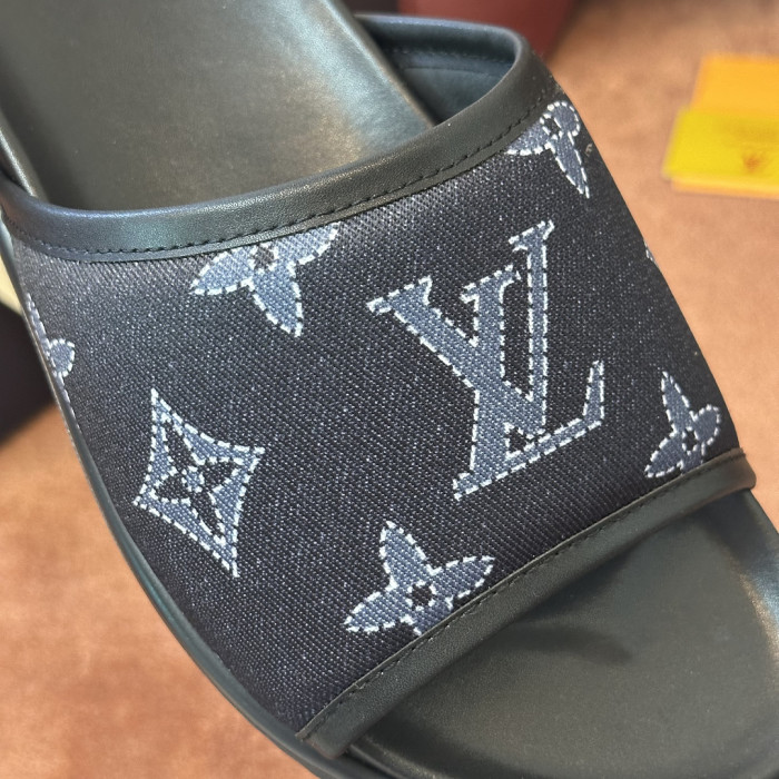 1*V SLIPPERS 11V0107-143