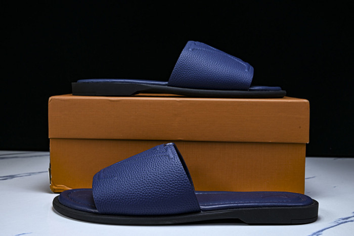 1*V SLIPPERS 11V0107-144