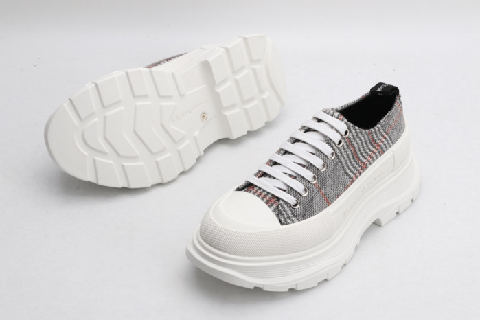 ALEXANDER MCQUEEN SNEAKERS MU5823-0056