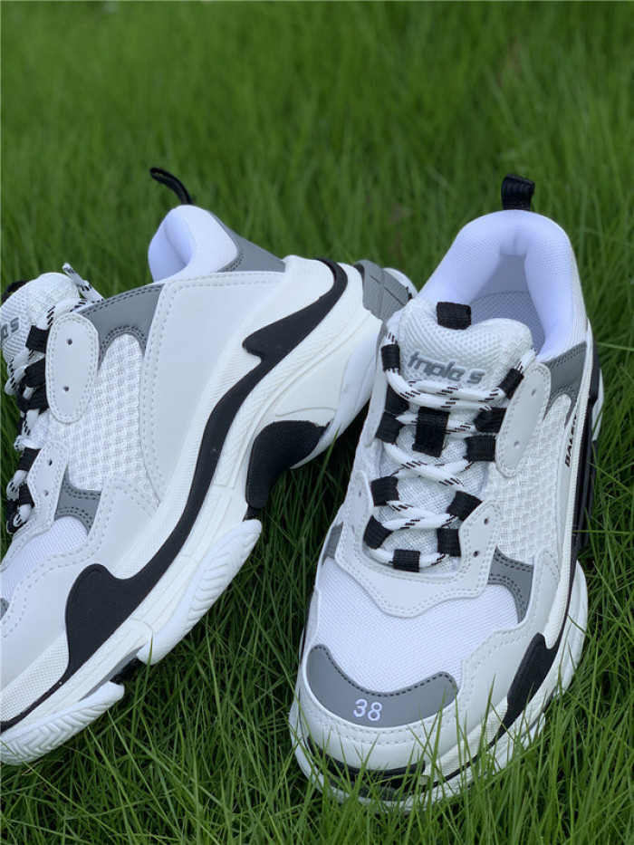 blcg sneaker triple.s sneakers bl5632-011