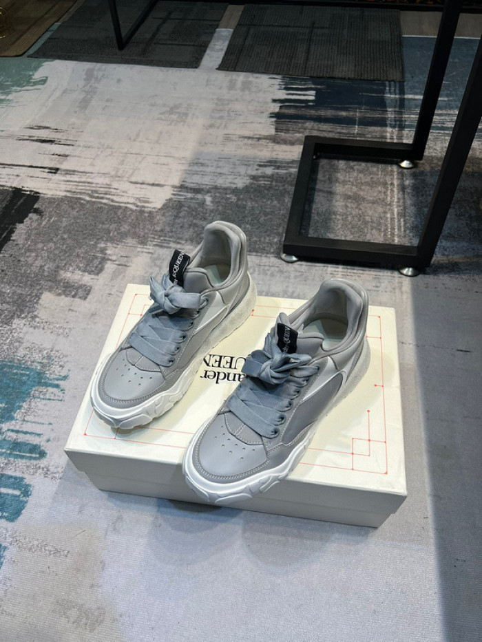 A1EXANDER M*QUEEN SNEAKERS WHGP7-145