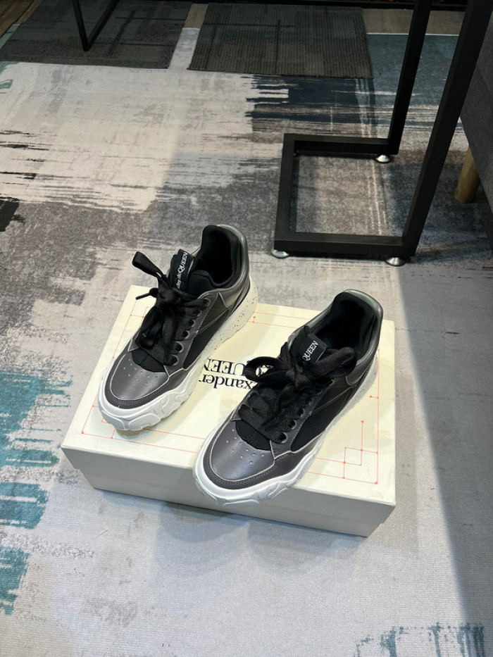 A1EXANDER M*QUEEN SNEAKERS WHGP7-147