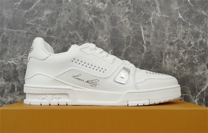 1V SNEAKERS 1V0425-094