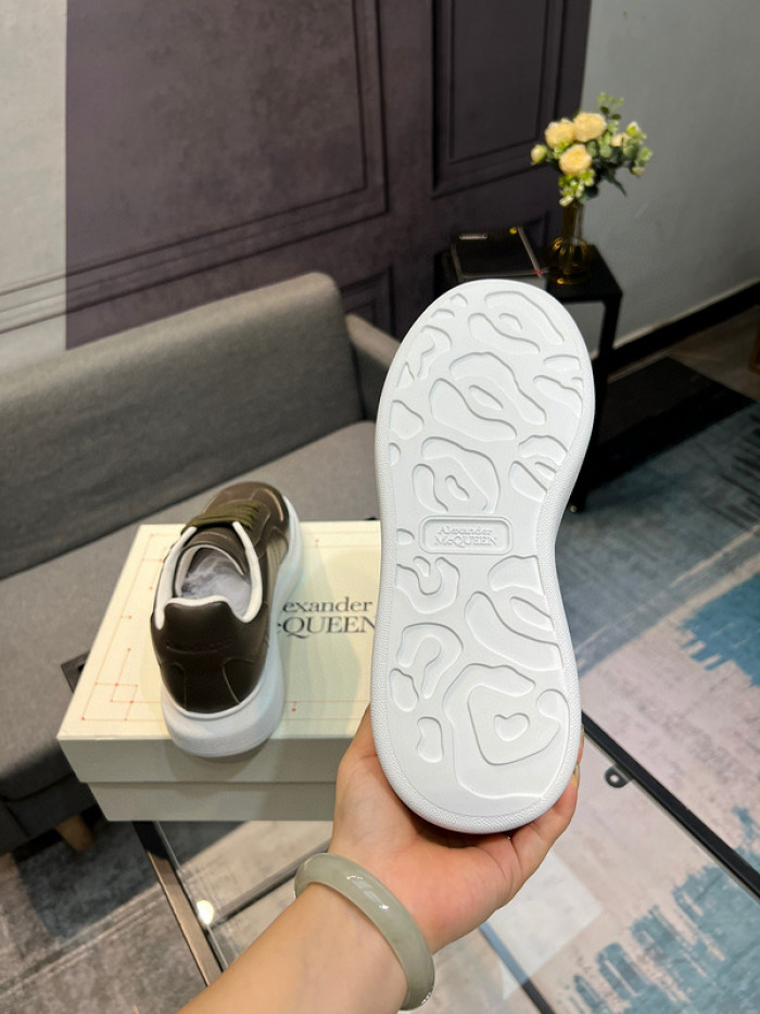 A1EXANDER M*QUEEN SNEAKERS WHGP7-71