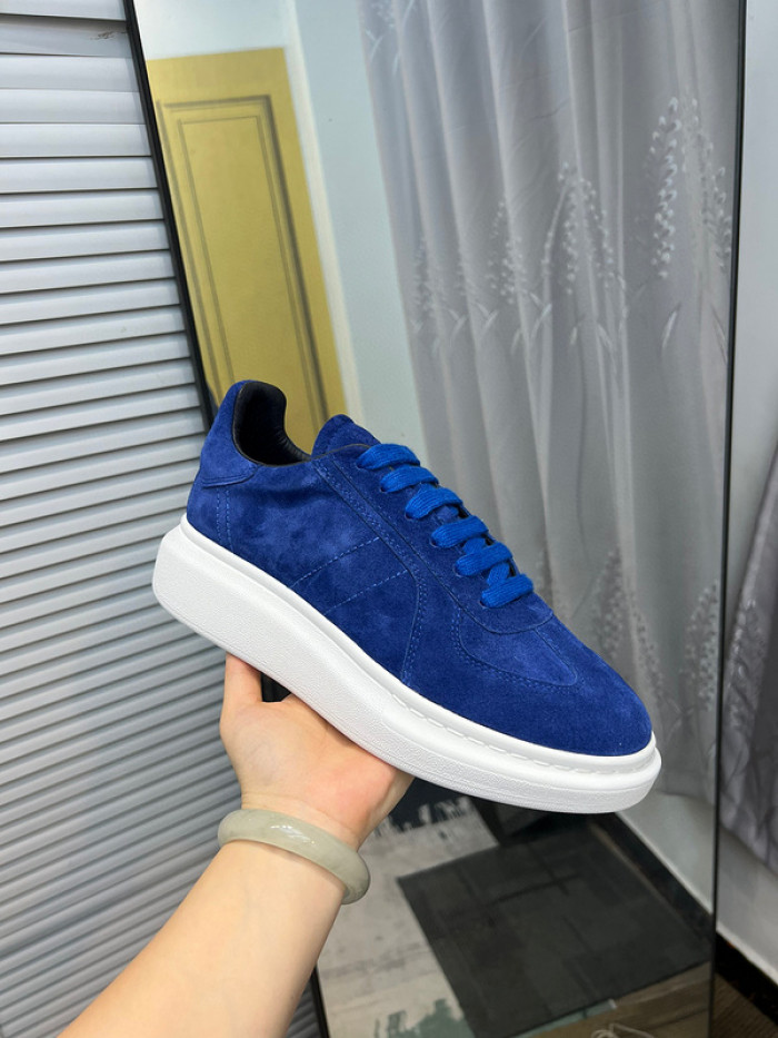 A1EXANDER M*QUEEN SNEAKERS WHGP7-74