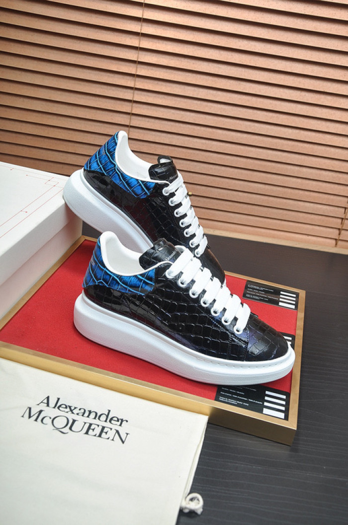 A1EXANDER M*QUEEN SNEAKERS WHGP7-100