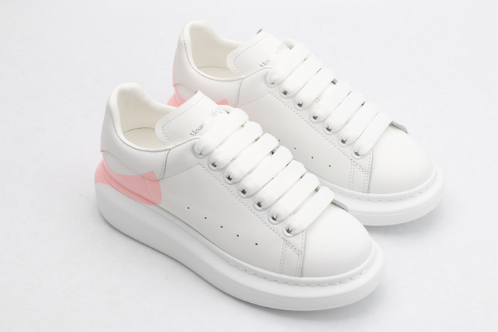 A1exa*der Mcqv*en SNEAKERS MC5563-030