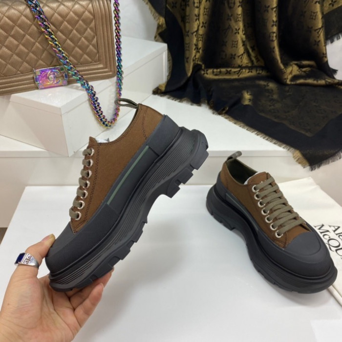 A1EXANDER M*QUEEN SNEAKERS WHGP7-12