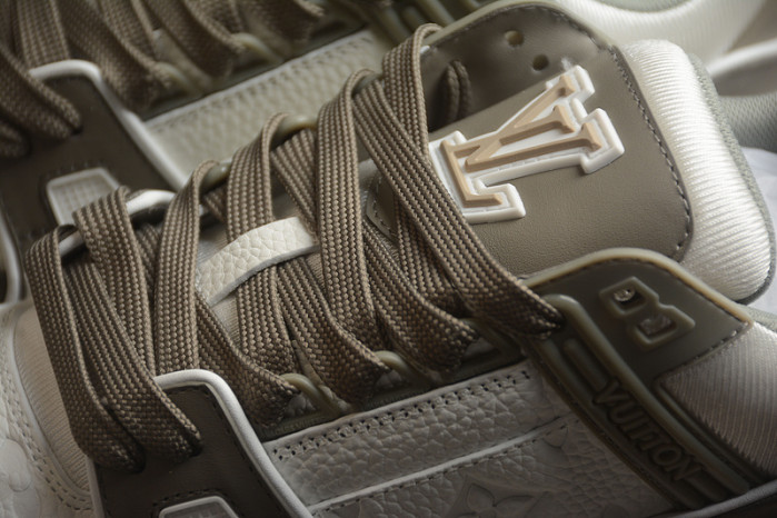 1v sneakers 1v0425-006