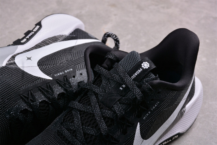 nike pegasus trail 5 