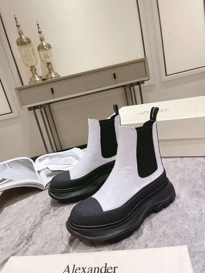 A1EXANDER M*QUEEN SNEAKERS WHGP7-131