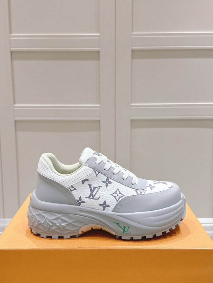 1V SNEAKERS 1V0425-097