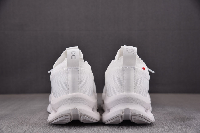 L0EWE SNEAKERS T0425-081