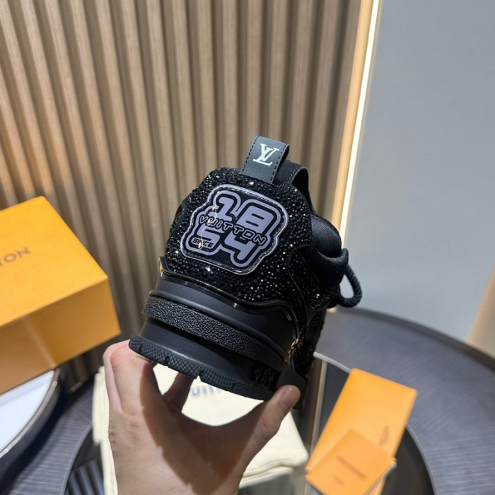 1V SNEAKERS 1V0425-131