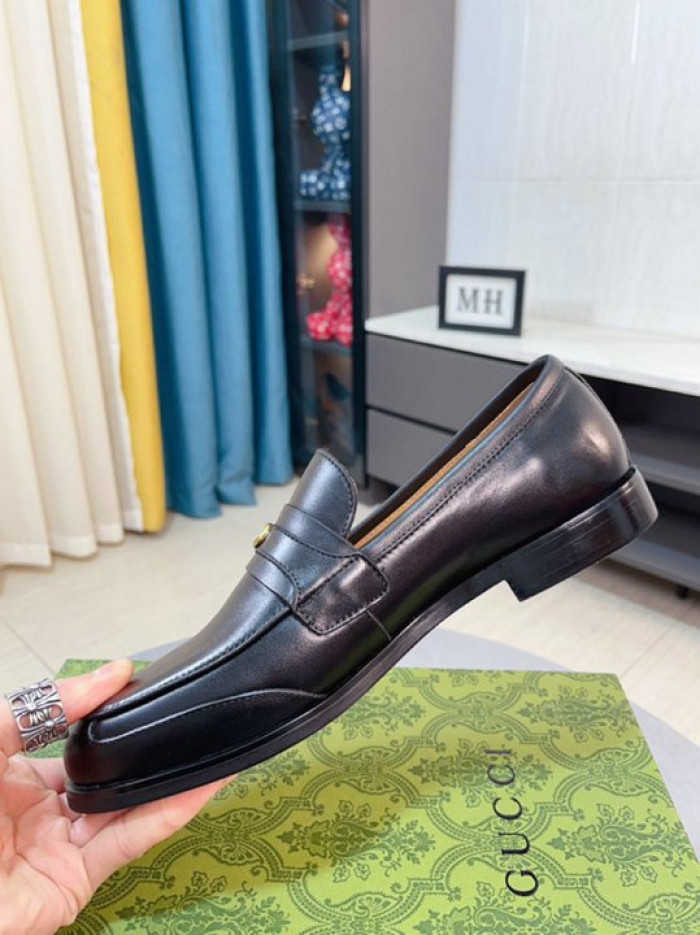 G*u*i1 loafers gu0613-074