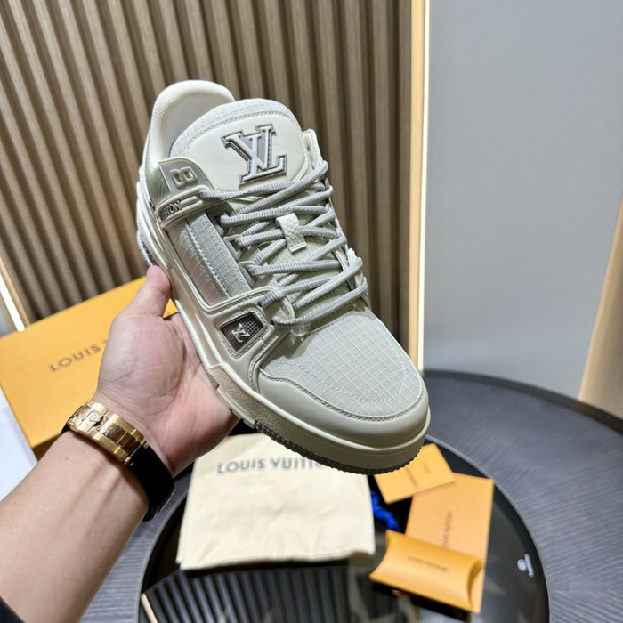 1V SNEAKERS 1V0425-165