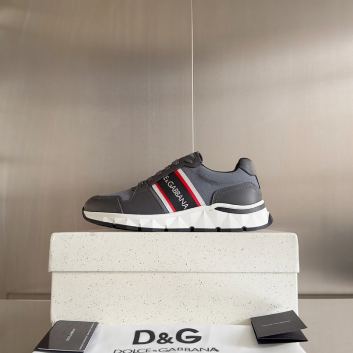 D.G. Sneakers DG210-199