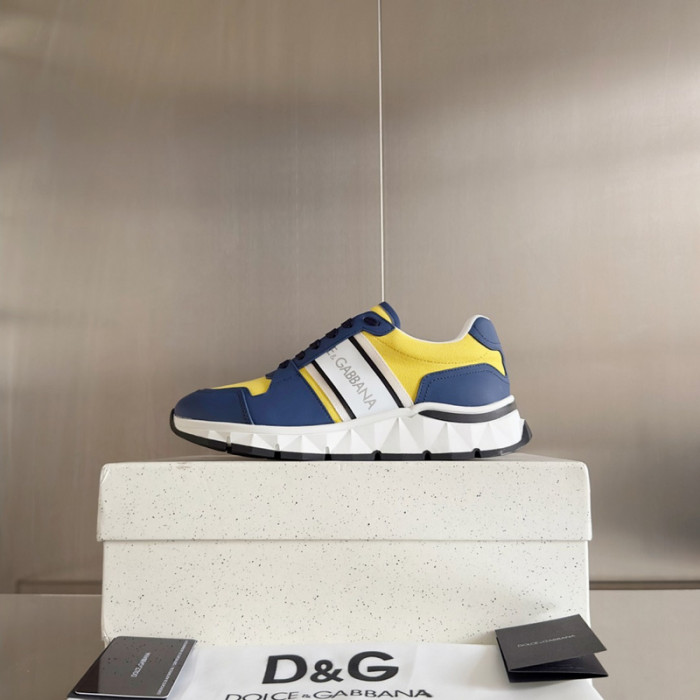 D.G. Sneakers DG210-200