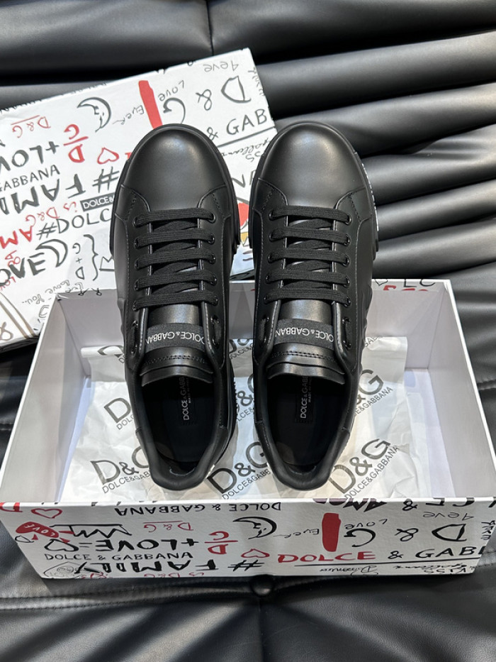 D.G. Sneakers DG210-243