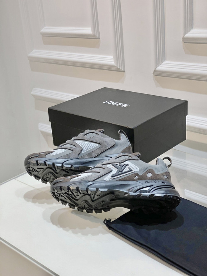 1V SNEAKERS 1V0425-236