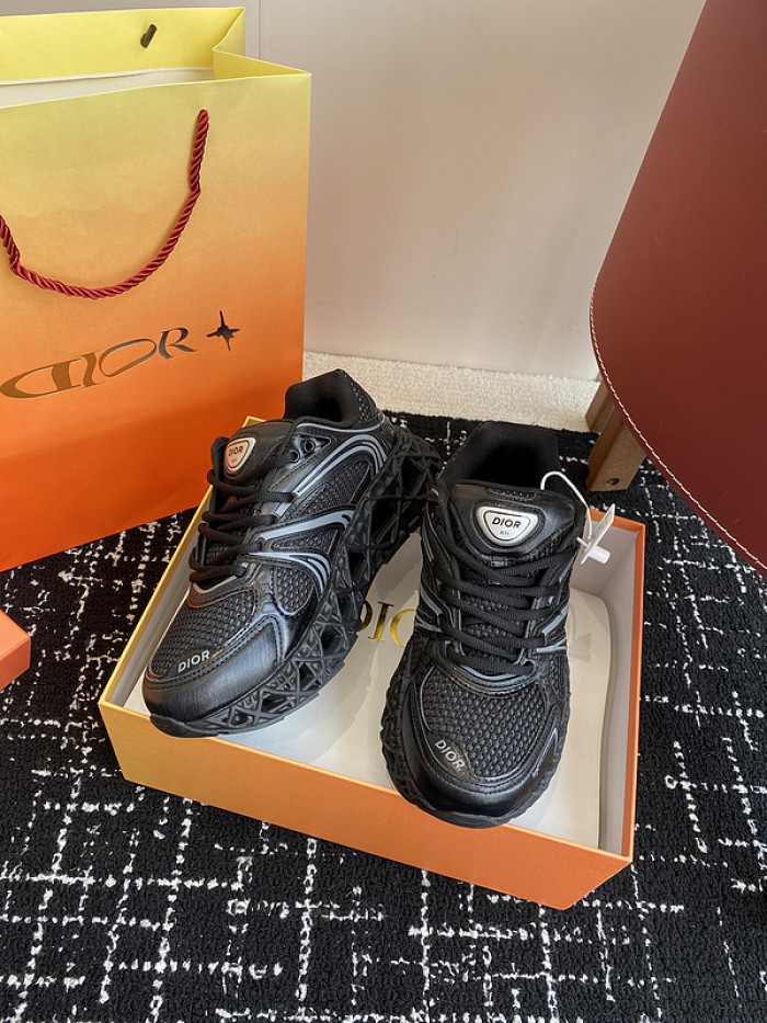D10R SHOES B35 B35-003