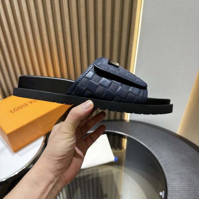 1*V SLIPPERS 11V0107-069