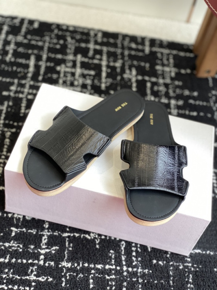 The Row Slides OT0104-037