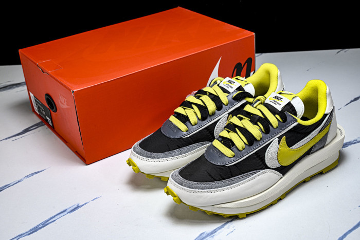 Fragment Design x sacai x Nike LDV Waffle 