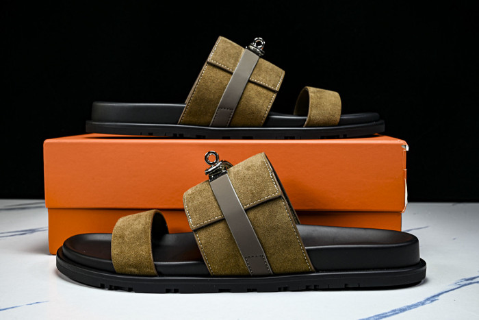 He*mes Slide CU526-2195