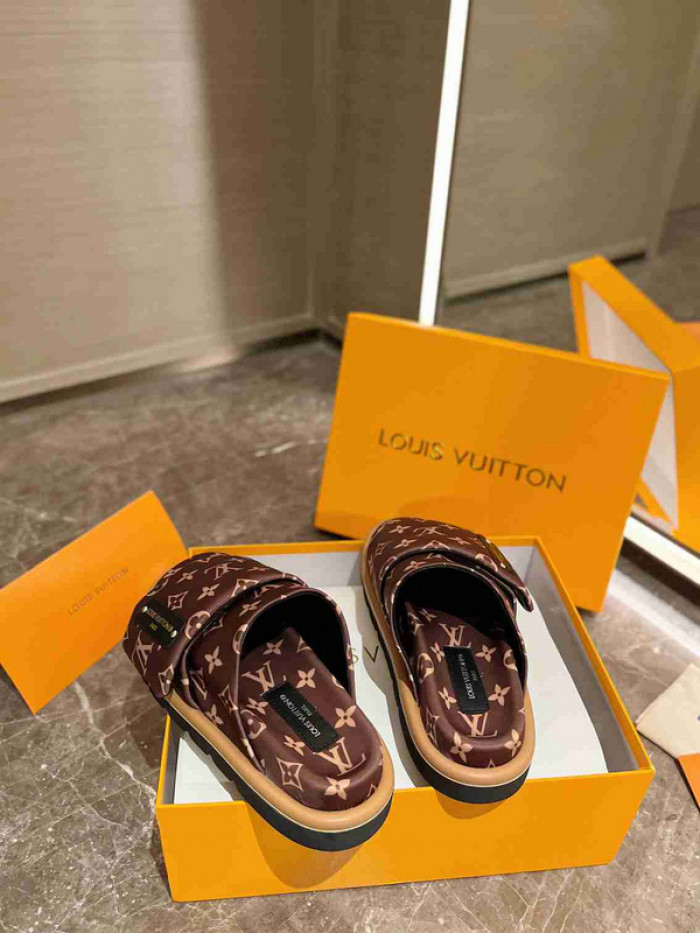 1*V SLIPPERS 11V0107-015