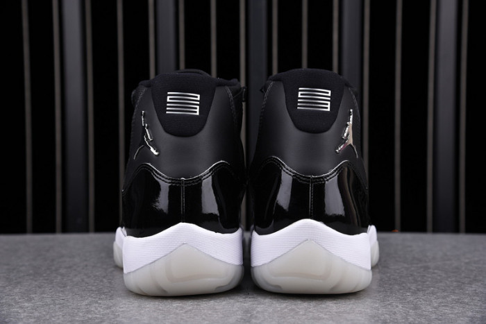 air jordan 11 25th anniversary black silver eyelets ct8012-011