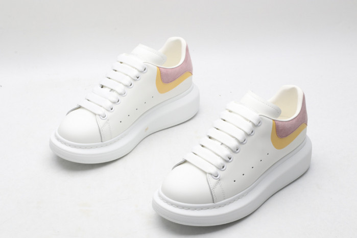 A1exa*der Mcqv*en SNEAKERS MC5563-010