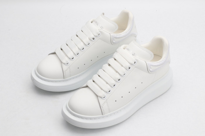 A1exa*der Mcqv*en SNEAKERS MC5563-062