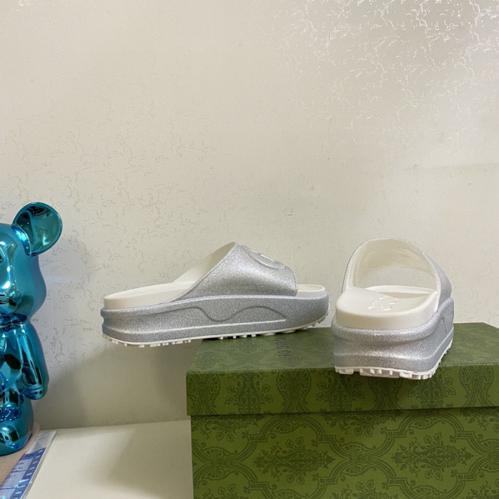 G*u*i slippers gu568-017