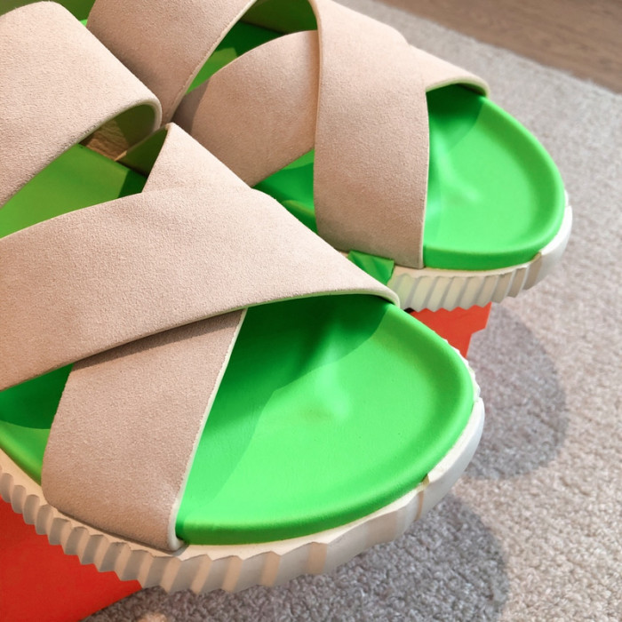 he*mes slide cu526-2077