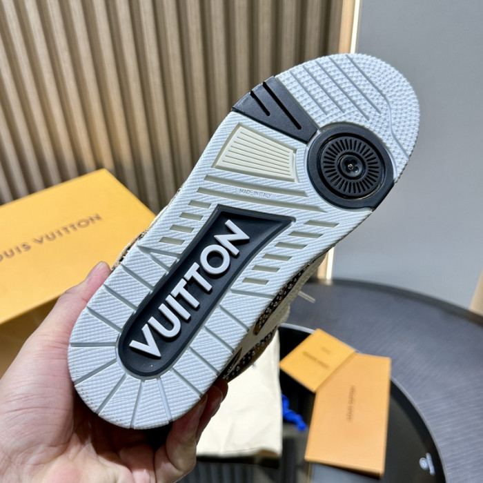 1V SNEAKERS 1V0425-161