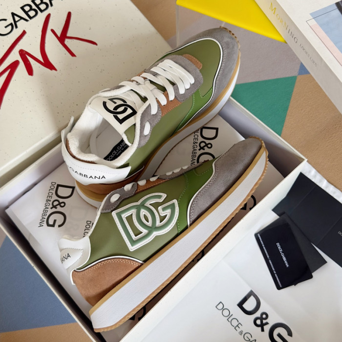 D.G. Sneakers DG210-233