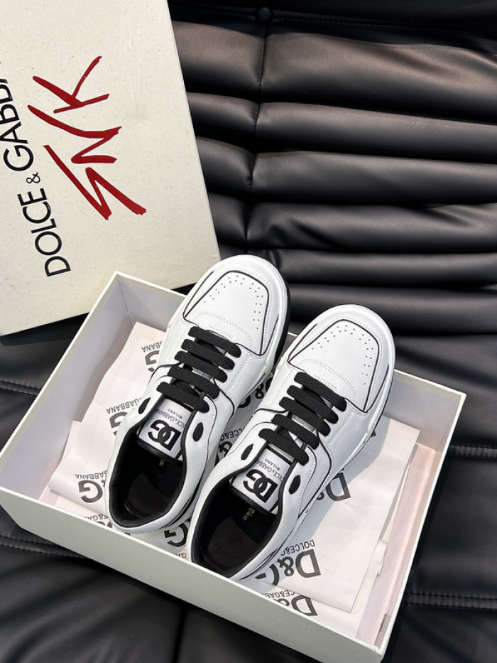 D.G. Sneakers DG210-247