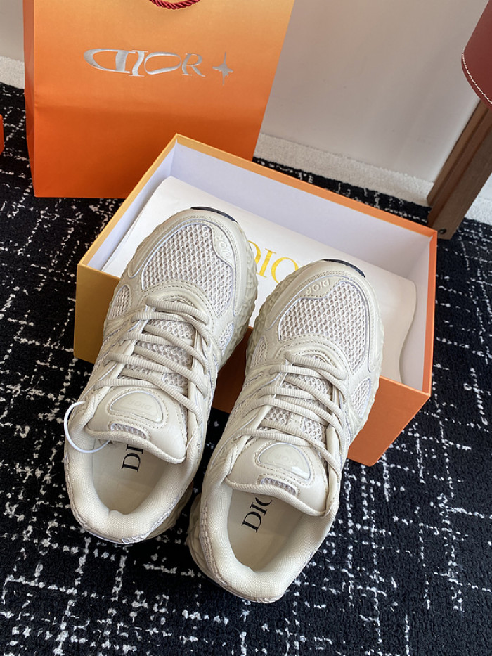 D10R SHOES B35 B35-004