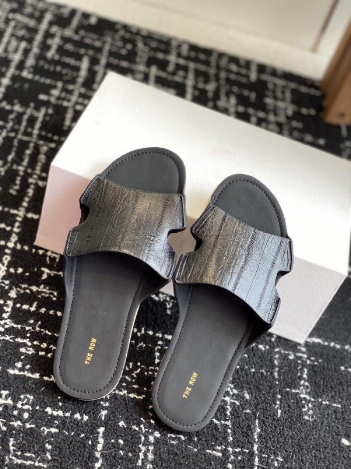 The Row Slides OT0104-037