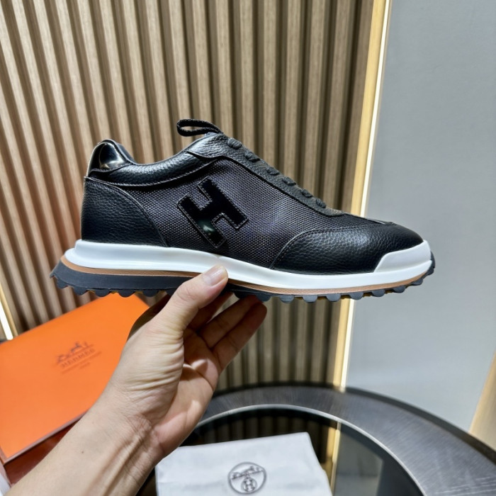 HER*MES SNEAKER HM1028-156