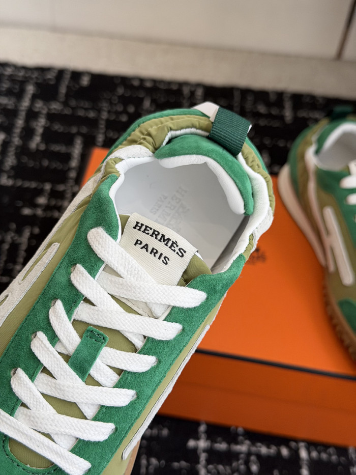 HER*MES SNEAKER HM1028-205
