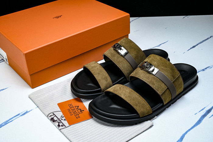 He*mes Slide CU526-2195