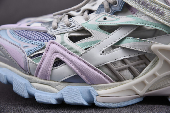 blcg track.2 white light blue 568615-w2gn3-9045